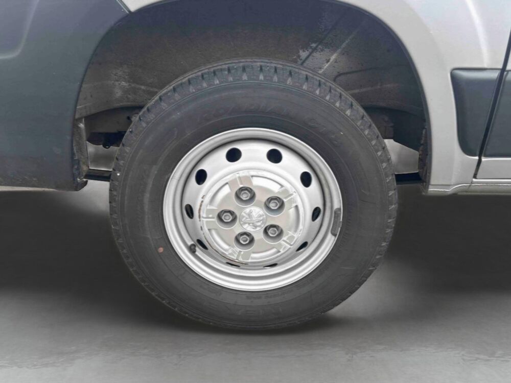 Boxer L1H1 3.0 120ch BlueHDi S&S Pack Asphalt Connect 2023 occasion 28500 Vernouillet