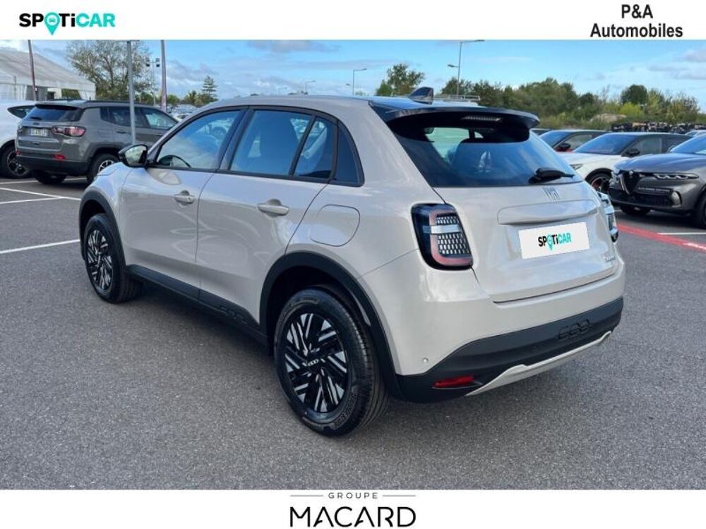 Fiat 600 1.2 Hybrid Turbo 110ch Pop eDCT6 Step 2 2025 occasion 82000 Montauban