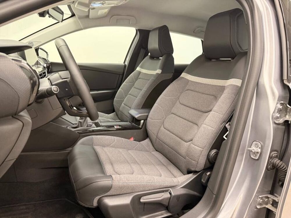 C4 PureTech 130ch S&S Feel Pack 2022 occasion 91230 Montgeron