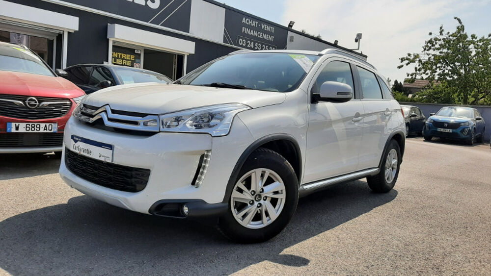 C4 Aircross 1.6 E-HDI115 4X2 FEEL EDITION 2017 occasion 08000 Warcq