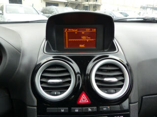 Corsa 1.4 TURBO 120CH COLOR EDITION START&STOP 3P 2014 occasion 77144 Mont&eacute;vrain