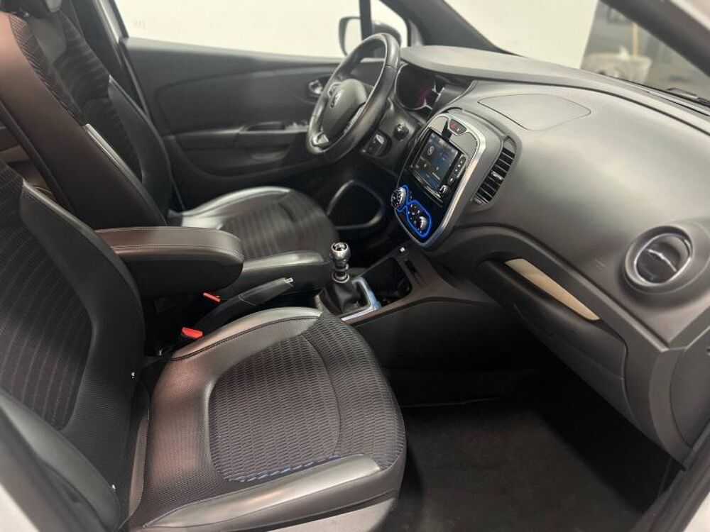 Captur 1.2 TCe 120ch Stop&Start energy Wave Euro6 2016 2016 occasion 78520 LIMAY