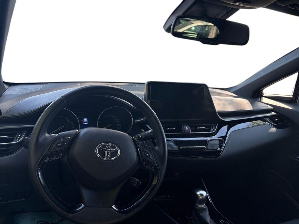 C-HR 2.0 Hybride 184ch Design Ultimate E-CVT 2023 occasion 13730 Saint-Victoret