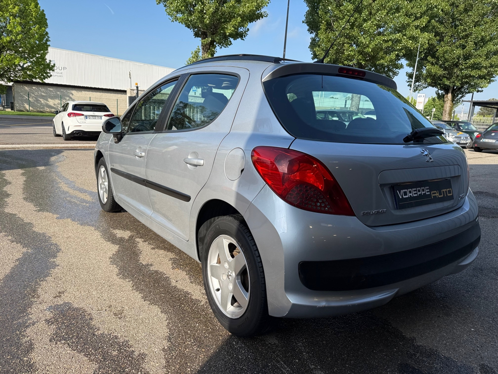 207 1.4 VTI 16V PREMIUM 5P 2009 occasion 38340 Voreppe