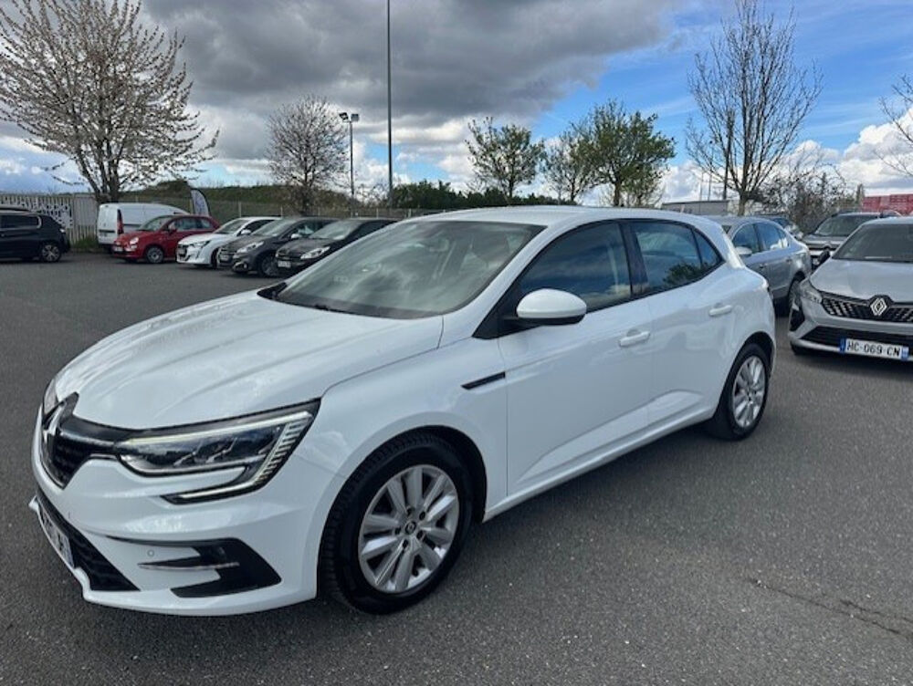 Megane IV 1.5 BLUE DCI 115CH EVOLUTION -23 2023 occasion 91220 Br&eacute;tigny-sur-Orge