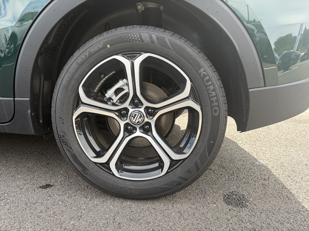 ZS EV 1.5 HYBRID+ 197CH COMFORT 2026 occasion 87270 COUZEIX