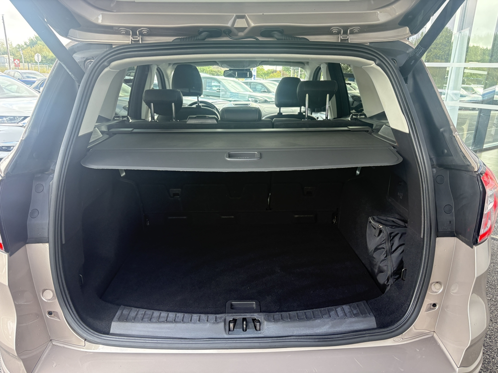 Kuga 2.0 TDCI 150CH STOP&START VIGNALE 4X2 2018 occasion 87270 COUZEIX