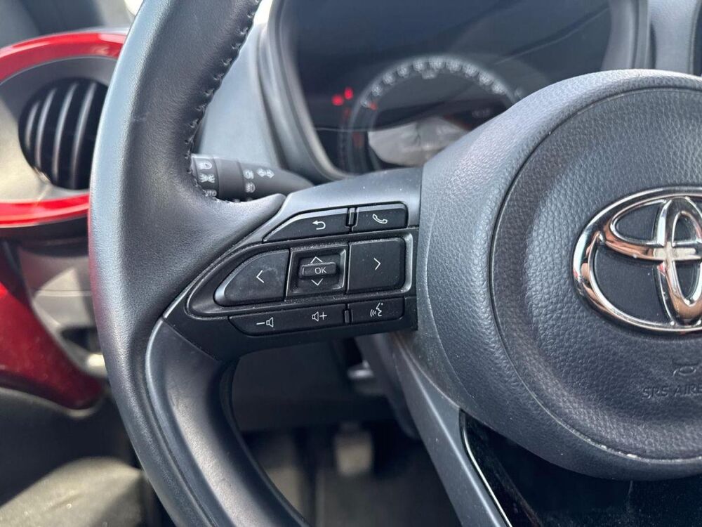 Aygo 1.0 VVT-i 72ch Design 2022 occasion 13300 Salon-de-Provence