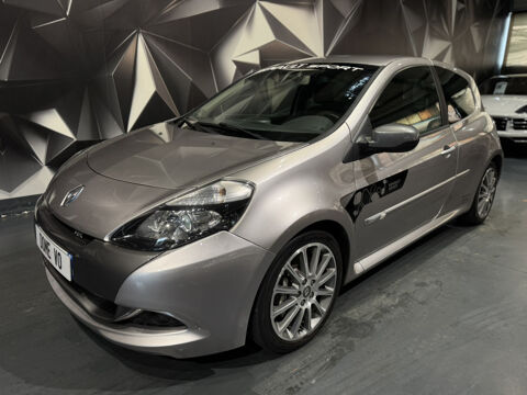 Annonce voiture Renault Clio III 16990 €