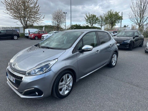 Peugeot 208 1.5 BLUEHDI 100CH E6.C SIGNATURE BVM5 86