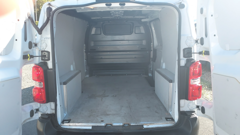 Scudo M 2.0 BLUEHDI 145CH PACK PREMIUM CONNECT 2024 occasion 60600 Clermont