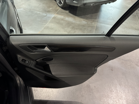 Golf 1.6 TDI 105CH CONFORTLINE 2011 occasion 12000 RODEZ