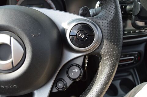 ForTwo 90CH PASSION TWINAMIC LORINZER 2017 occasion 94100 Saint-Maur-des-Foss&eacute;s