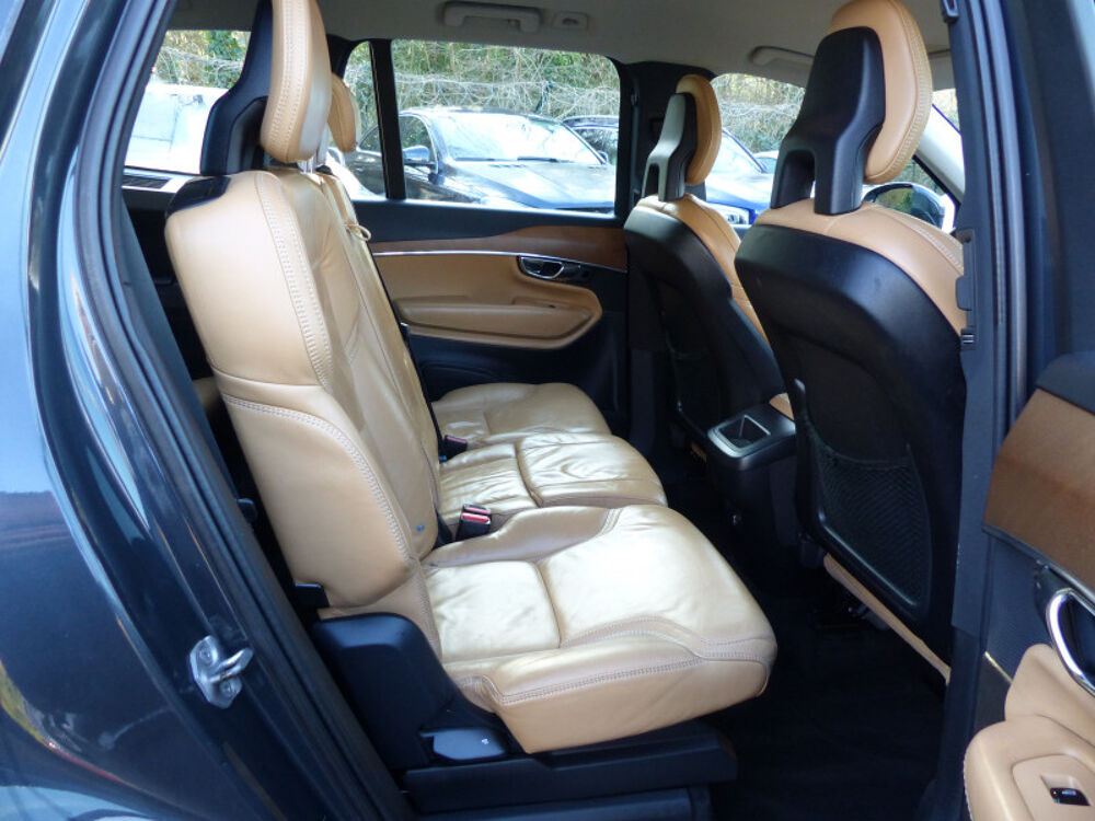 XC90 D5 AWD 225CH INSCRIPTION GEARTRONIC 7 PLACES 2015 occasion 77144 Mont&eacute;vrain
