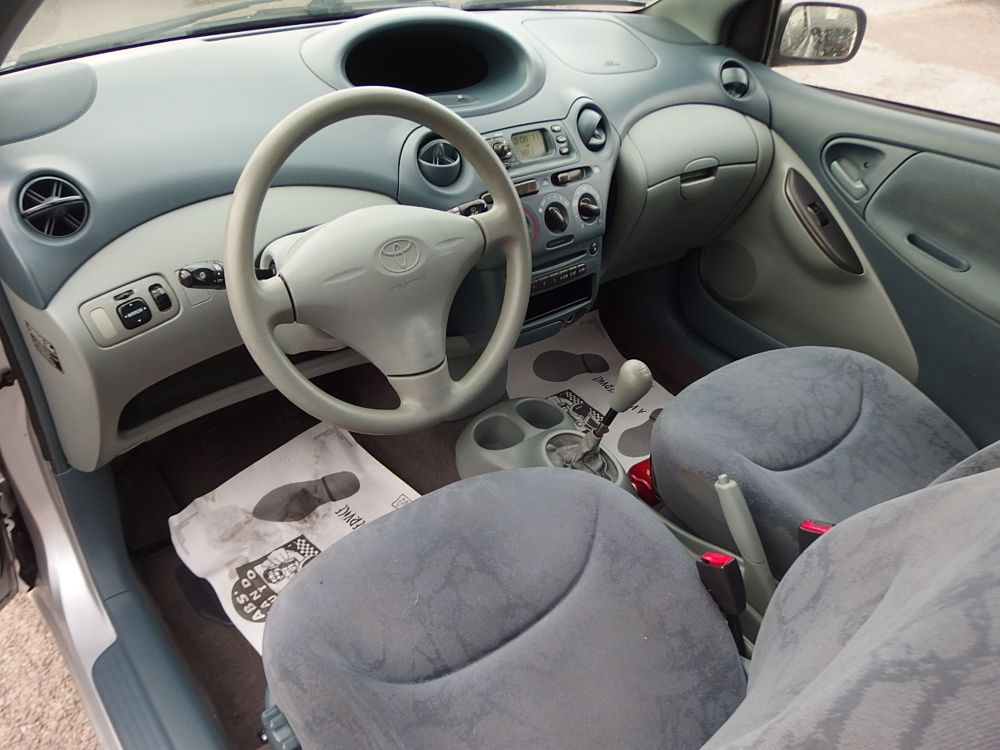 Yaris 75 D-4D LUNA 3P 2003 occasion 10600 Savi&egrave;res