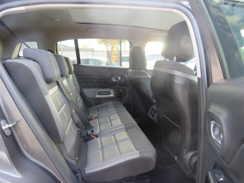 C5 aircross HYBRID 225CH SHINE PACK E-EAT8 2021 occasion 31600 Muret