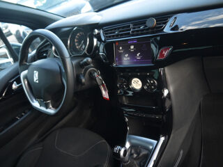 DS3 BLUEHDI 100CH SO CHIC S&S / ATTELAGE 2017 occasion 38260 La C&ocirc;te-Saint-Andr&eacute;