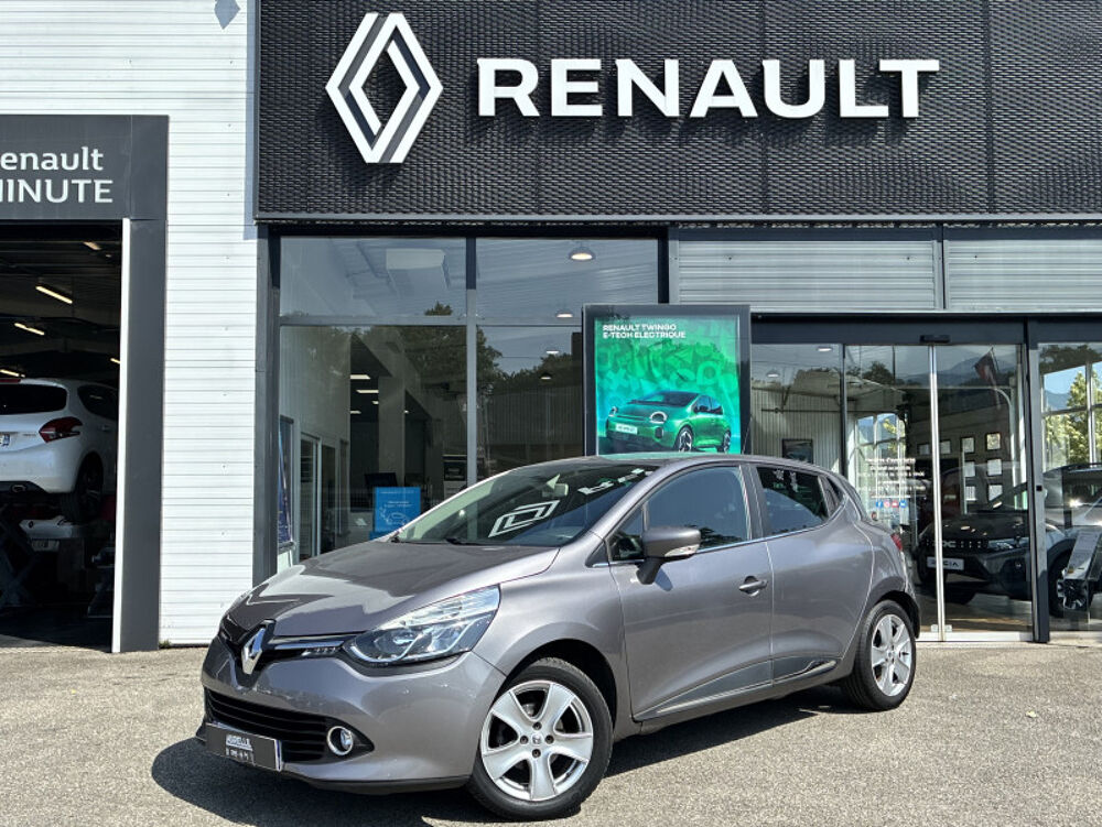 Clio IV 1.5 DCI 90CH ENERGY INTENS ECO&sup2; 90G 2015 occasion 38130 ECHIROLLES