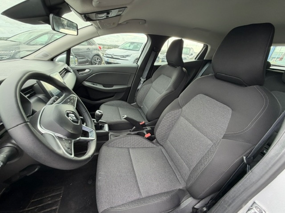 Clio V 1.0 TCE 90CH BUSINESS 2022 occasion 16400 Puymoyen