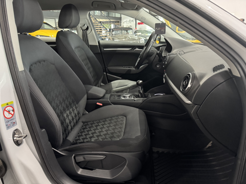 A3 1.6 TDI 105CH PLB AUTO 2013 occasion 12000 RODEZ
