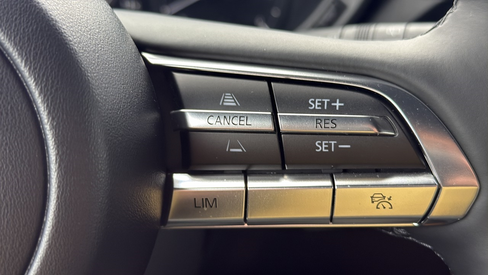 MX-30 E-SKYACTIV R-EV 170CH EXCLUSIVE-LINE 2023 2024 occasion 31670 Lab&egrave;ge