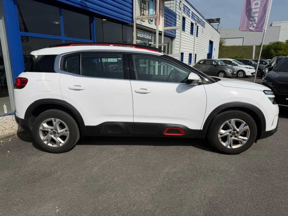 C5 aircross PURETECH 130CH LIVE DISTRIBUTION OK 2019 occasion 16400 Puymoyen