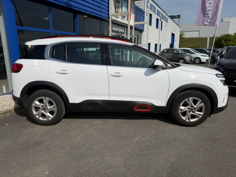 C5 aircross PURETECH 130CH LIVE DISTRIBUTION OK 2019 occasion 16400 Puymoyen
