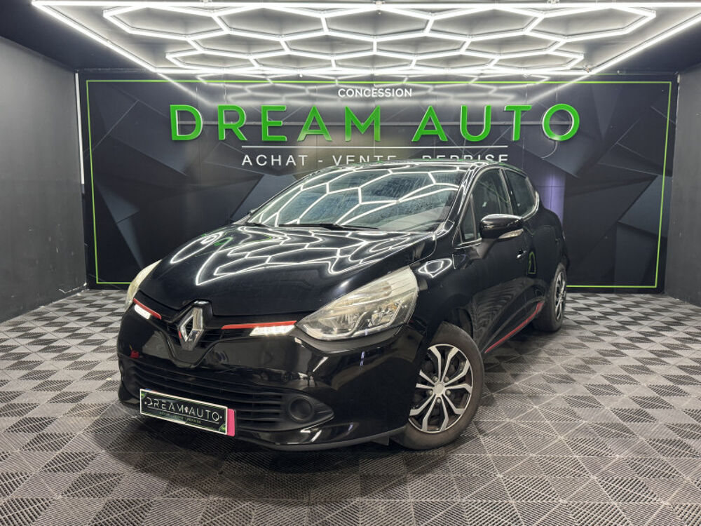 Clio IV 1.5 DCI 75CH NOUVELLE LIMITED ECO&sup2; 90G 2015 occasion 57185 CLOUANGE