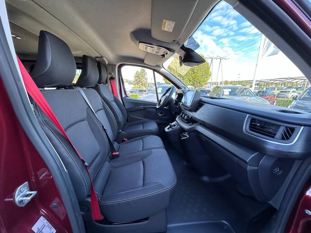 Trafic combi Grand 2.0 dCi 170ch Techno auto -26 2026 occasion 27930 Normanville