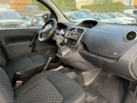 Kangoo 1.5 DCI 90CH ENERGY CLIM DISTRIBUTION NEUVE 2016 occasion 30360 V&eacute;z&eacute;nobres