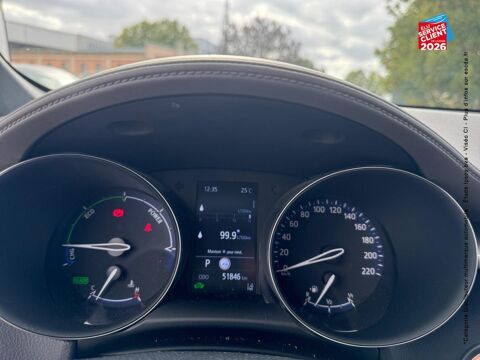 C-HR 122h Distinctive 2WD E-CVT MY22 Siege chauf Camera GPS 2022 occasion 57050 Metz
