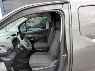 Berlingo M 650kg BlueHDi 100ch S&S 2 Places 2024 occasion 17450 Saint-Laurent-de-la-Pr&eacute;e
