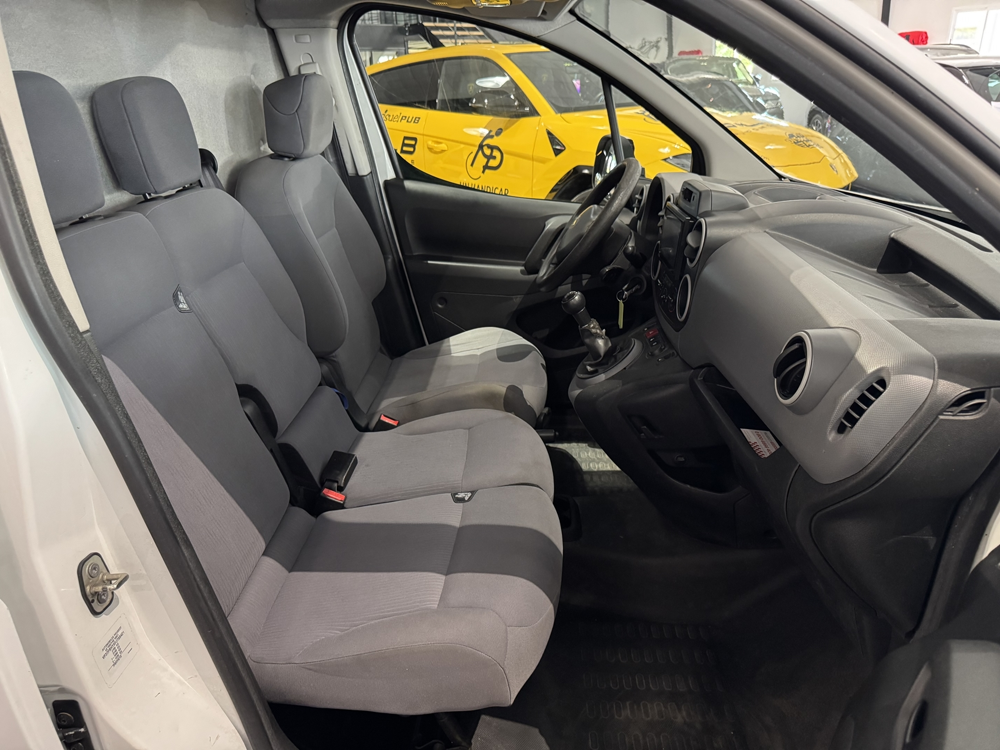 Partner L2 1.6 BLUEHDI 100 CV PREMIERE MAIN PLB AUTO 2015 occasion 12000 RODEZ