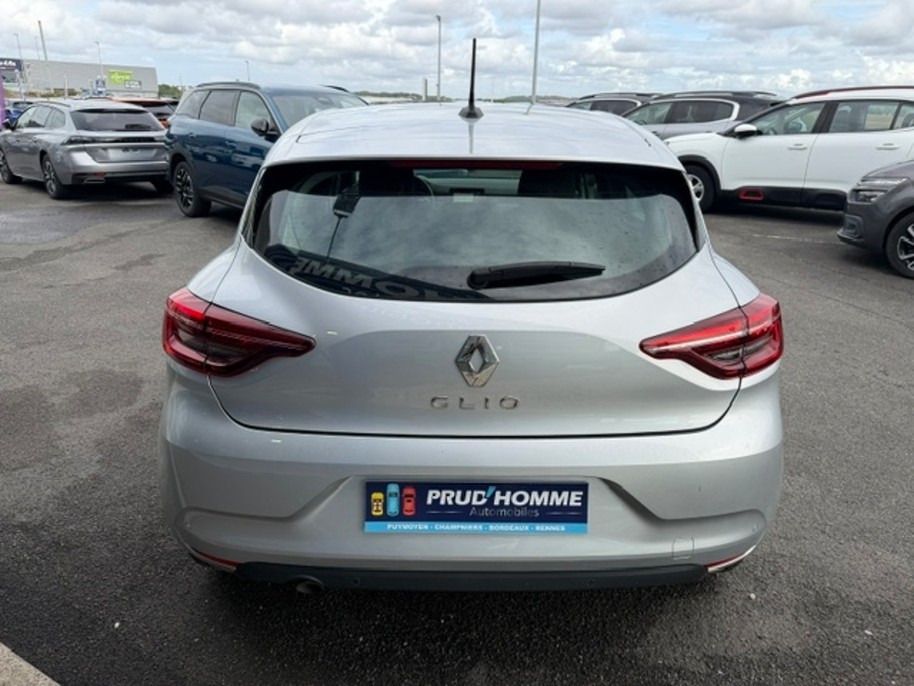 Clio V 1.0 TCE 90CH BUSINESS 2022 occasion 16400 Puymoyen