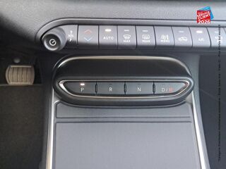 Avenger 1.2 Turbo T3 110ch MHEV Summit BVR6 eHybrid 2026 occasion 68000 Colmar