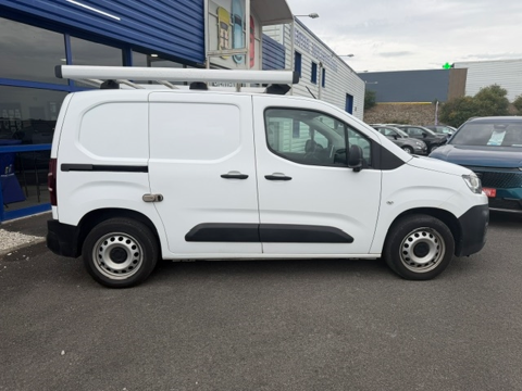 Berlingo M 1000KG BLUEHDI 100 S&S DRIVER 3PLACES 2021 occasion 16400 Puymoyen