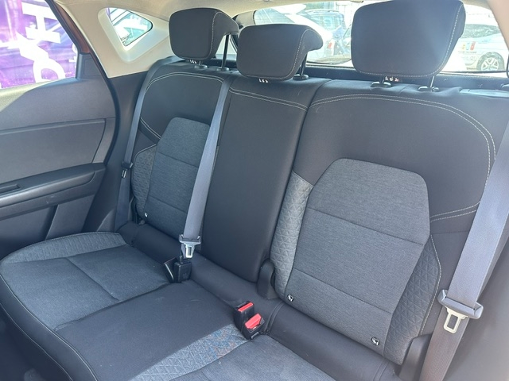 Captur 1.6 E-TECH HYBRIDE 145CH BUSINESS 2022 occasion 16400 Puymoyen