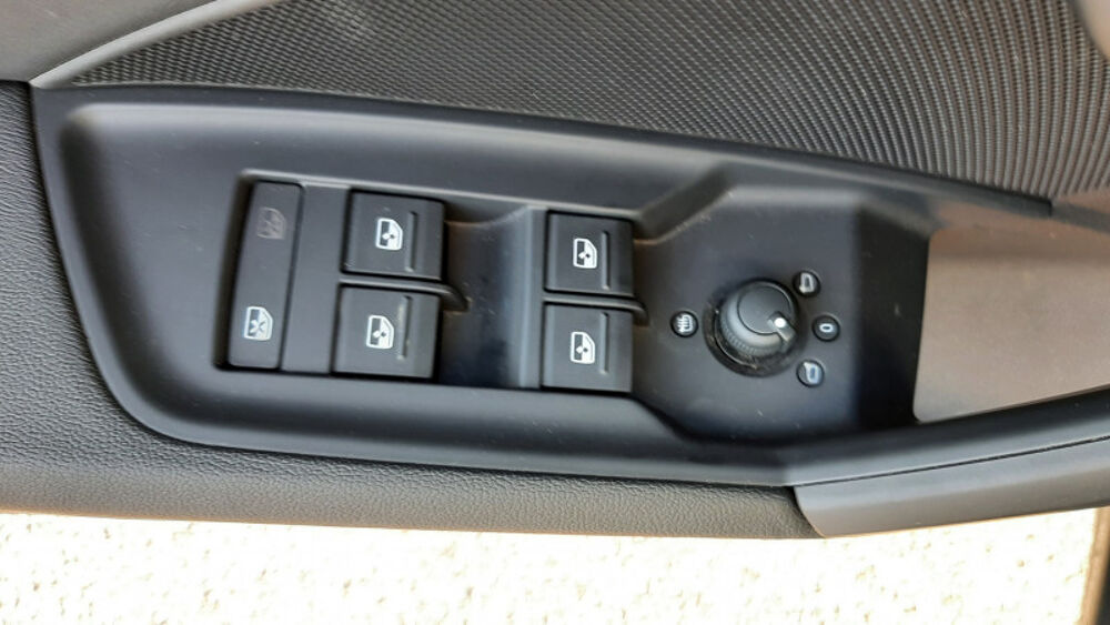 A3 30 TDI 116CH BUSINESS LINE S TRONIC 7 2021 occasion 08000 Warcq