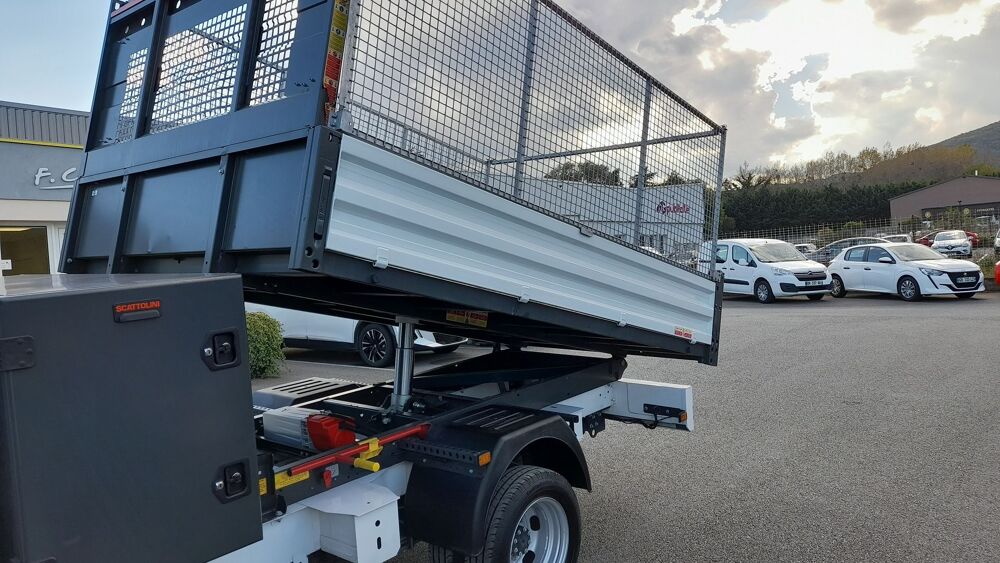 Interstar L3H1 PROPULSION RJ 3T5 2.3 DCI 165CH S/S ACENTA + COFFRE SCA 2023 occasion 63200 Malauzat