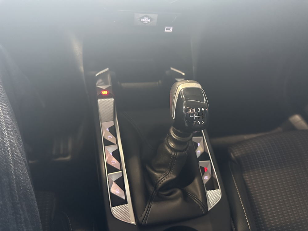 DS3 1.2 PURETECH 100CH PERFORMANCE LINE 2024 occasion 56530 Qu&eacute;ven