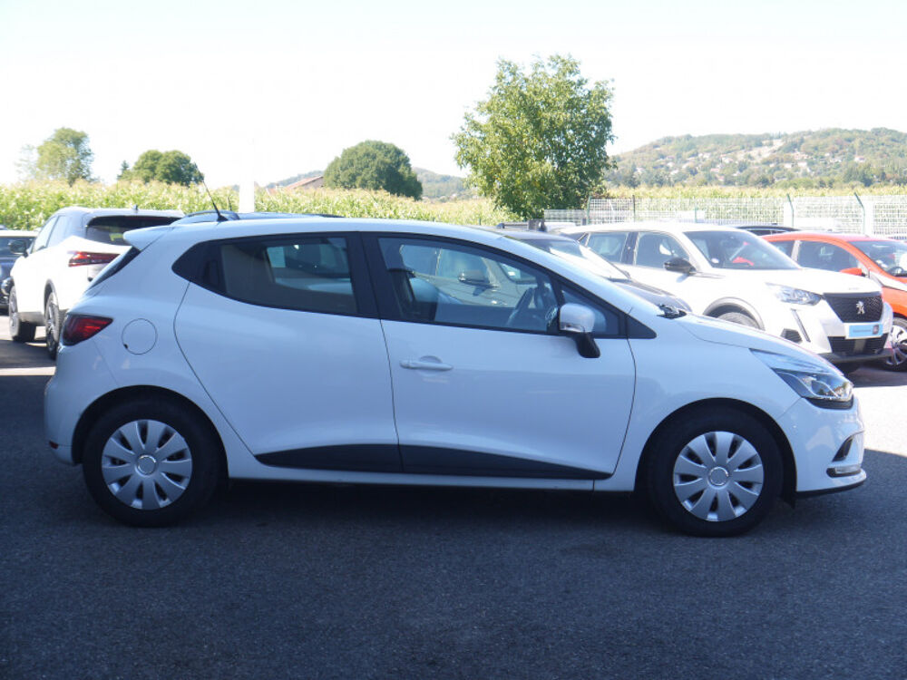 Clio IV 1.5 DCI 90CH ENERGY BUSINESS 5 PLACES 2019 occasion 38260 La C&ocirc;te-Saint-Andr&eacute;