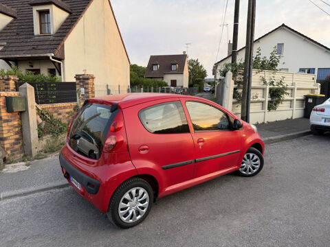 107 1.0 12V URBAN MOVE 2-TRONIC 5P 2009 occasion 95480 PIERRELAYE