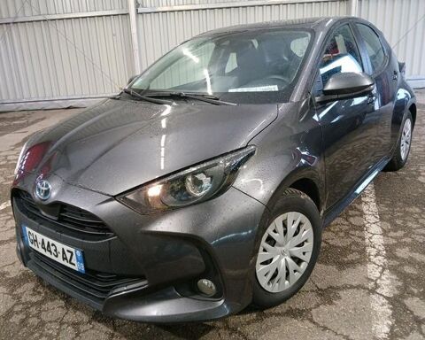 Toyota Yaris 116H DYNAMIC BUSINESS 5P + PROGRAMME BEYOND ZERO ACADEMY MY2 2022 occasion Saint-Quentin-Fallavier 38070