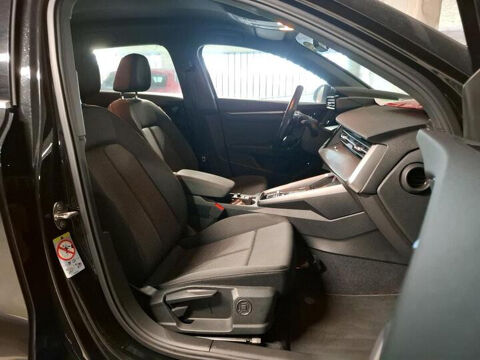 A3 40 TFSI E 204CH BUSINESS LINE S TRONIC 6 2023 occasion 06270 Villeneuve-Loubet