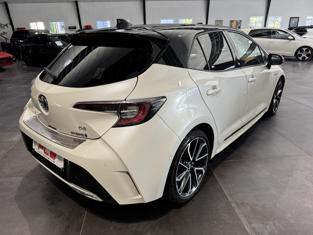 Corolla 184 CV 62 800 KM PREMIERE MAIN HYBRIDE COLLECTION MY19 2019 occasion 12000 RODEZ