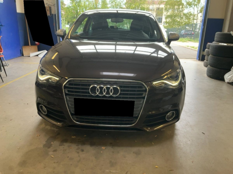 A1 1.6 TDI 105CH FAP ATTRACTION 2012 occasion 38150 Salaise-sur-Sanne