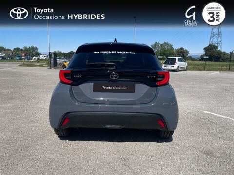 Yaris 116h Design 5p MY26 2026 occasion 84100 Orange