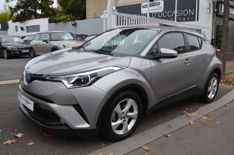 Toyota C-HR 122H DYNAMIC BUSINESS 2WD E-CVT RC18 2019 occasion Saint-Maur-des-Fossés 94100