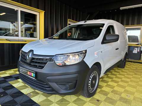 Annonce voiture Renault Express 13990 €