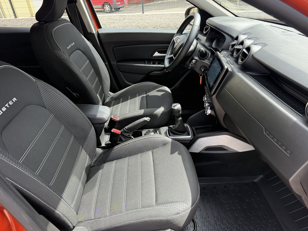 Duster 1.5 BLUE DCI 115CH PRESTIGE 4X4 / 1 ERE MAIN / ATTELAGE 2022 occasion 38340 Voreppe